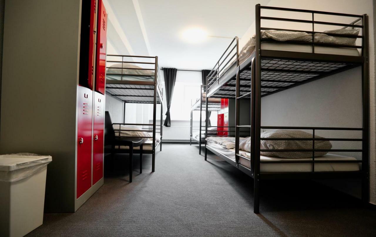 K&M Hostel Гамбург Екстер'єр фото